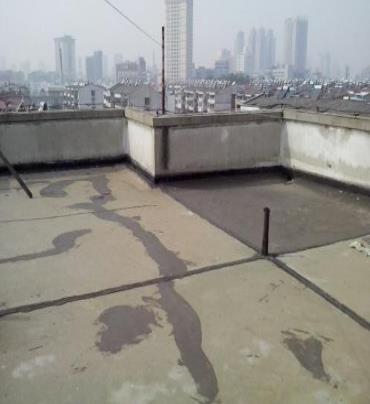 阳江漏水维修 楼顶漏水是什么原因，楼顶漏水维修方法是什么?